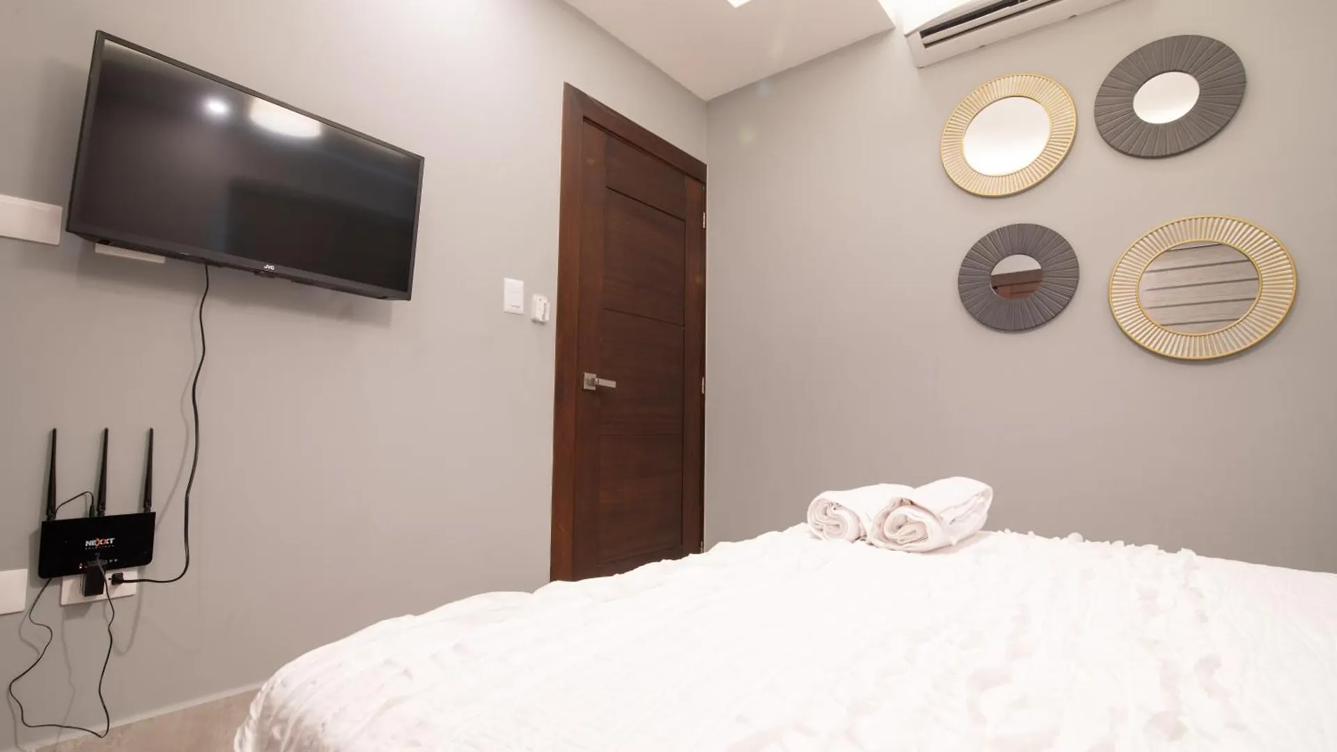 Exclusivo Apartamento - Soha Suites Ii-B9 - 2 Br 산티아고 데 로스 카바예로스 0*,  도미니카 공화국
