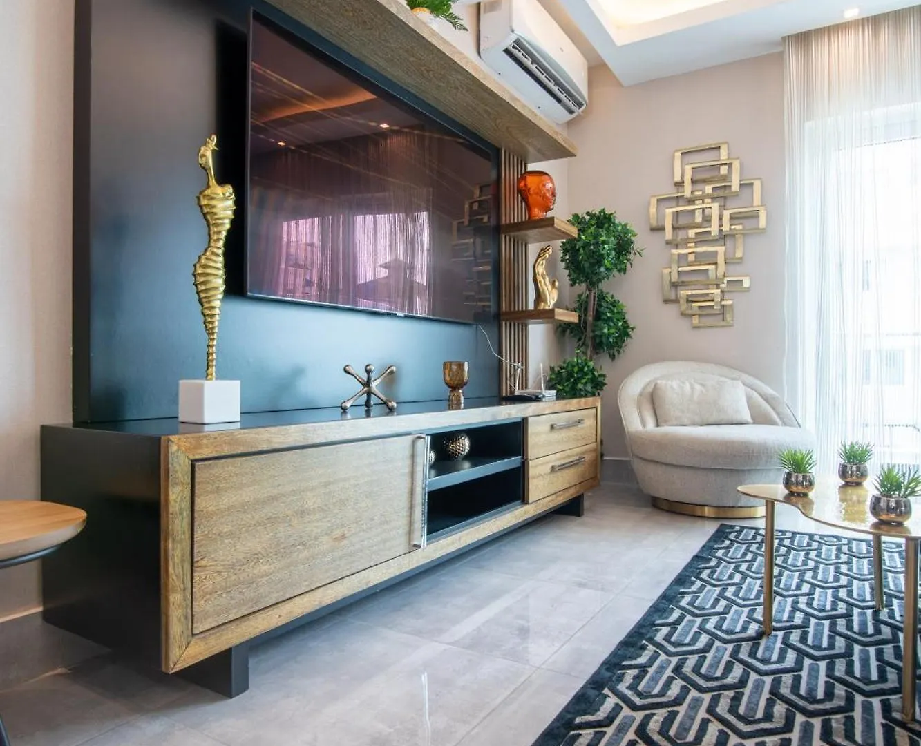 Exclusivo Apartamento - Soha Suites Ii-B9 - 2 Br 산티아고 데 로스 카바예로스 0*,